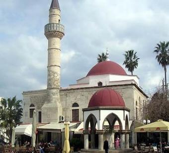 الصلاة في مسجد باليونان لأول مرة منذ 90 عامًا
