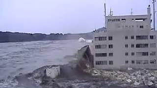  اقوى الكوارث الطبيعية تسونامي اليابان